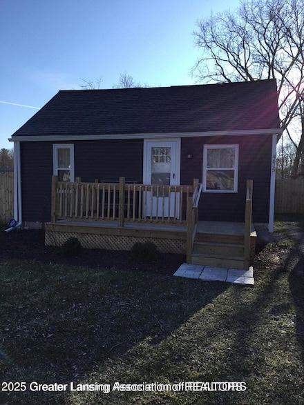 4615 Hughes Rd, Lansing, MI 48910