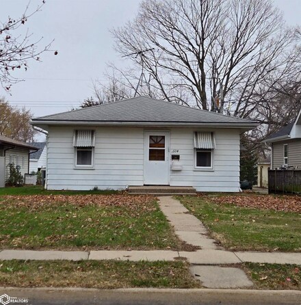 604 Broadway St, West Burlington, IA 52655