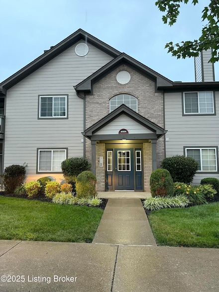 10305 Trotters Pointe Dr Unit 101, Louisville, KY 40241
