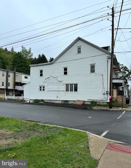 639 W Centre St, Mahanoy City, PA 17948