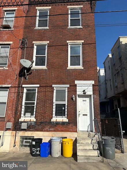 511 N 37th St, Philadelphia, PA 19104