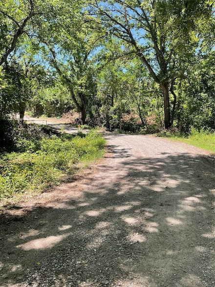 1433 County Road 3040, Bonham, TX 75418