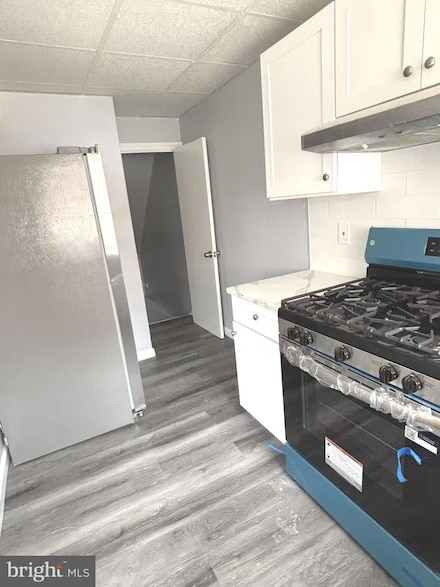5835 Akron St, Philadelphia, PA 19149