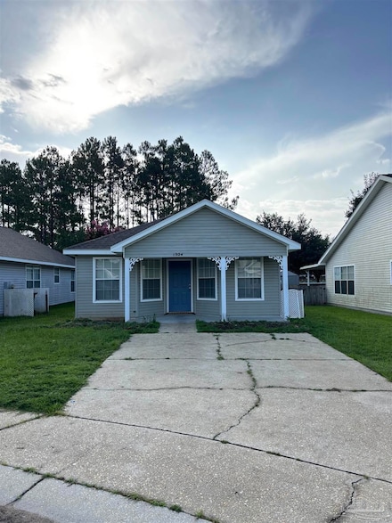 1324 Jasper St, Cantonment, FL 32533
