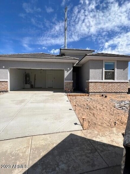 8509 N 169th Dr, Waddell, AZ 85355