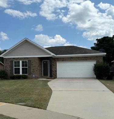 412 Londonberry Dr, Dothan, AL 36303