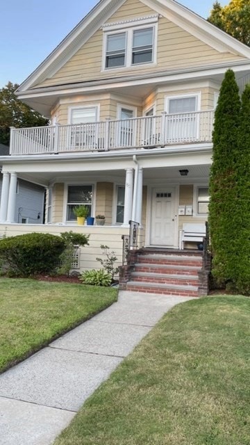 155 Manthorne Rd Unit 1, West Roxbury, MA 02132