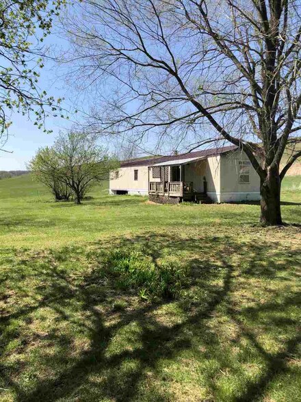 15608 Syresville Ln, Richland Center, WI 53581