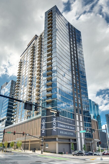 1212 Demonbreun St Unit 1012, Nashville, TN 37203