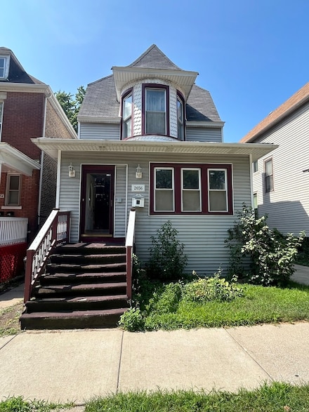 2656 E 74th St, Chicago, IL 60649