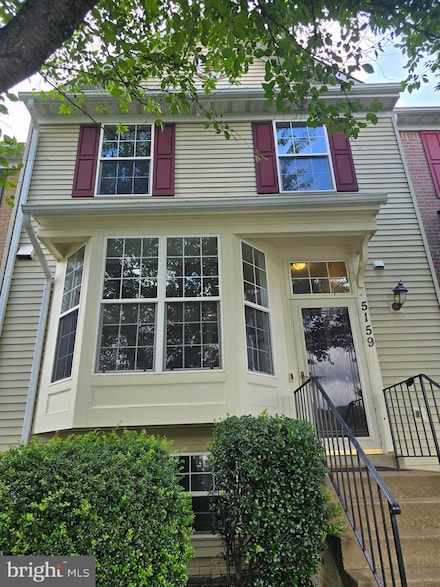 5159 Race Pointe Place, Woodbridge, VA 22193