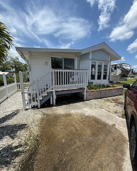 15175 Stringfellow Rd Unit 108, Bokeelia, FL 33922
