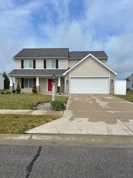 8618 Edinburough Ln, Fort Wayne, IN 46819