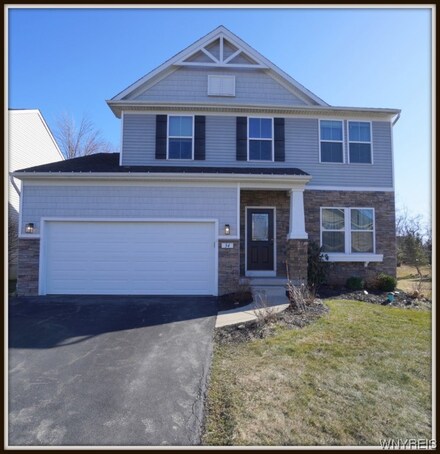 6260 Eckhardt Rd Unit 34, Lake View, NY 14085