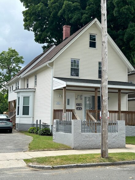 20 Florida St, Springfield, MA 01109