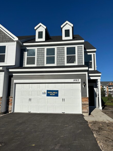1663 Hauer Trail, Shakopee, MN 55379