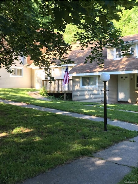 2 School St Unit 1D, Poughkeepsie, NY 12601