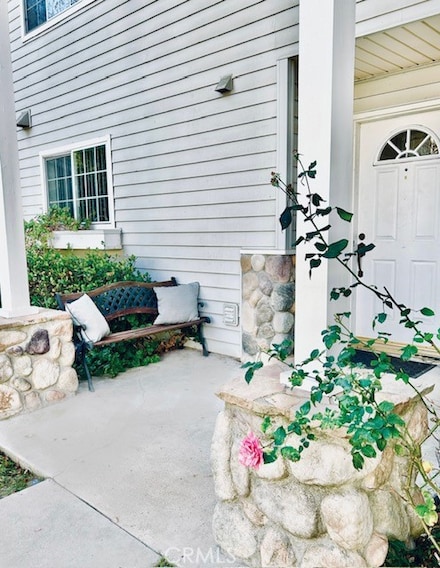 26260 Alizia Canyon Dr, Calabasas, CA 91302
