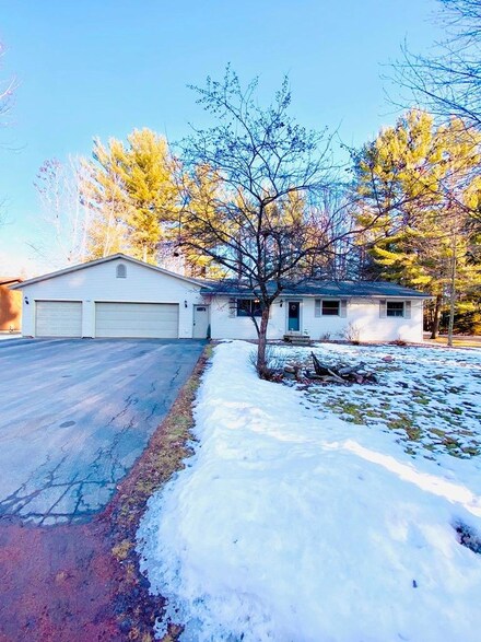 1101 Monroe St, Merrill, WI 54452