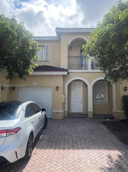 7109 SW 166th Place, Miami, FL 33193