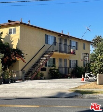 4182 Inglewood Blvd, Los Angeles, CA 90066