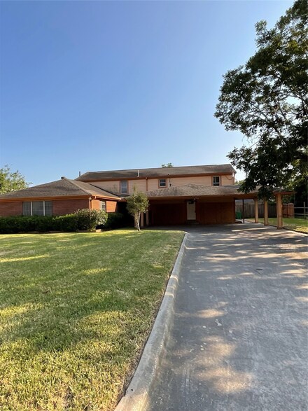 807 Ruth St Unit 805 807, Baytown, TX 77520