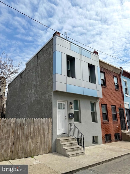 1863 N Taylor St, Philadelphia, PA 19121