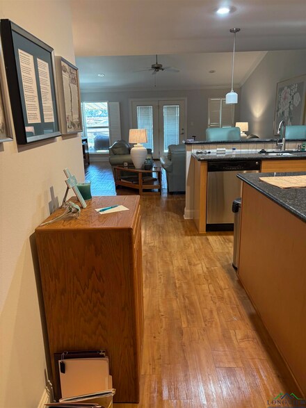 1506 Garner Ln, Longview, TX 75605