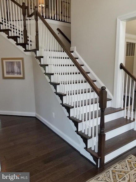 3139 Silvan Woods Dr, Fairfax, VA 22031