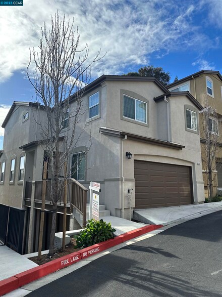 475 Colina Way, El Sobrante, CA 94803