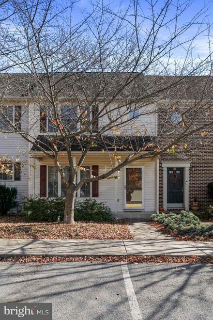 20 Fiser Ln, Martinsburg, WV 25404