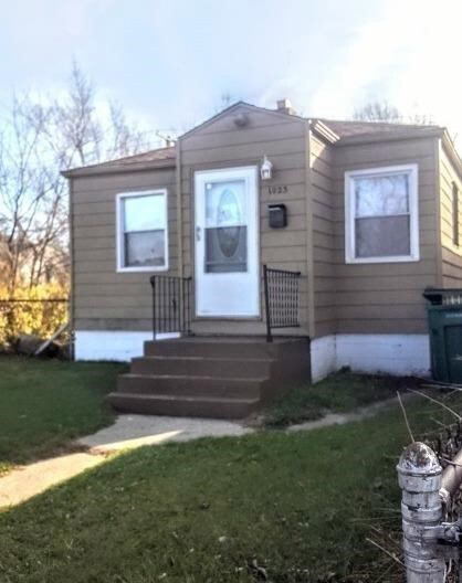 1023 W 25th Ave, Gary, IN 46407