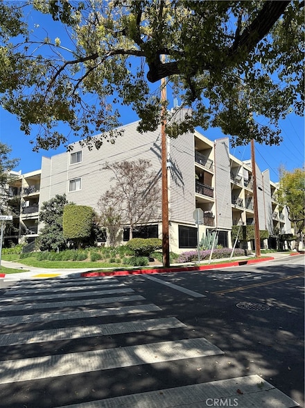 1236 N Columbus Ave Unit 41, Glendale, CA 91202