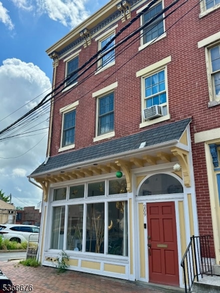 209 E Front St, Trenton, NJ 08611