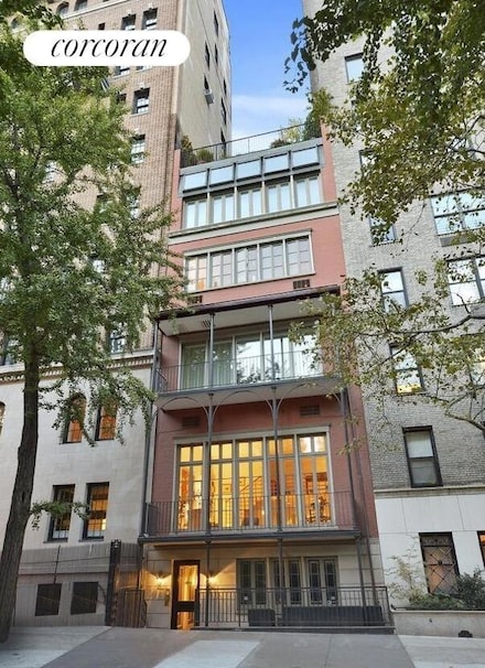 48 Gramercy Park N Unit 4B, New York, NY 10010