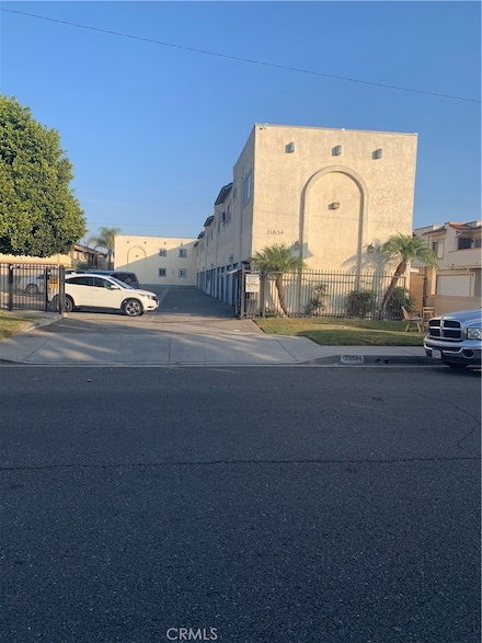 21834 Belshire Ave Unit 2, Hawaiian Gardens, CA 90716