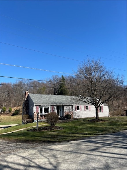 845 Kiski Park Dr, Apollo, PA 15613