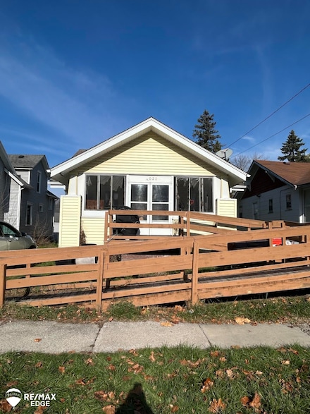 2020 Cooper Ave, Saginaw, MI 48602