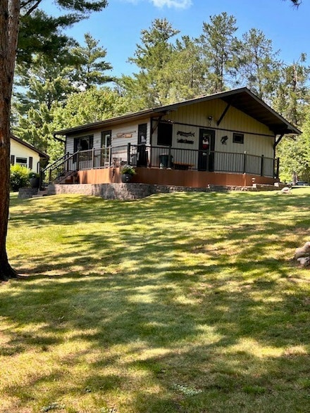 1006 25th St, Chetek, WI 54728