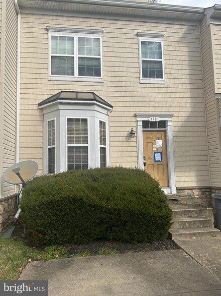 3781 Bedford Dr, North Beach, MD 20714