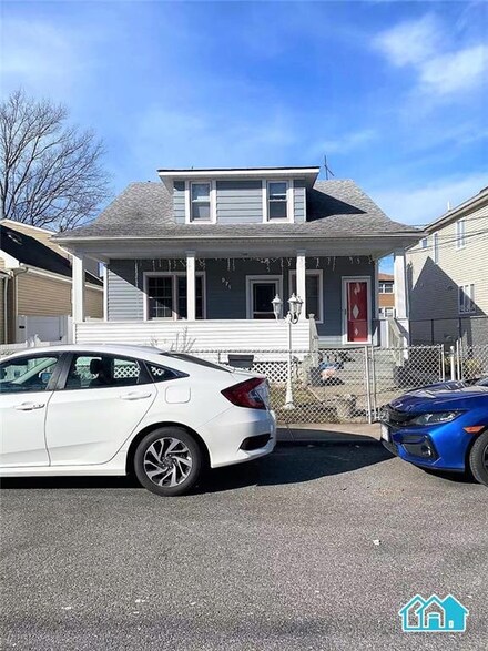 971 Nugent Ave, Staten Island, NY 10306