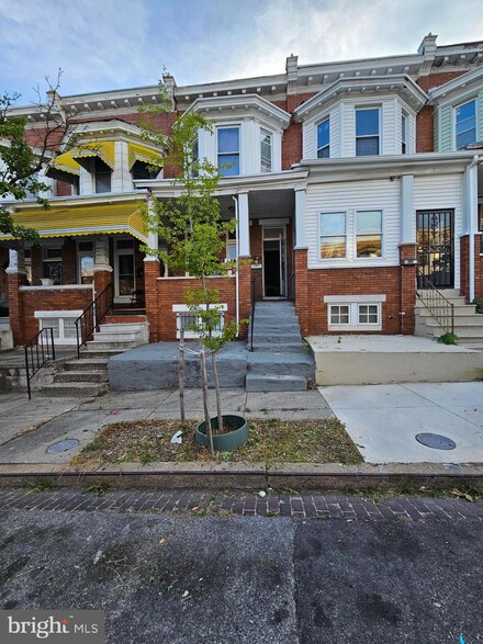 1738 Moreland Ave, Baltimore, MD 21216