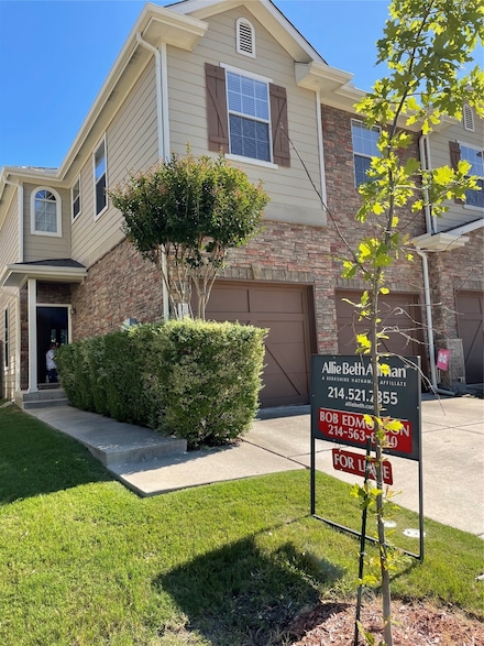 2052 Oklahoma Ave, Plano, TX 75074