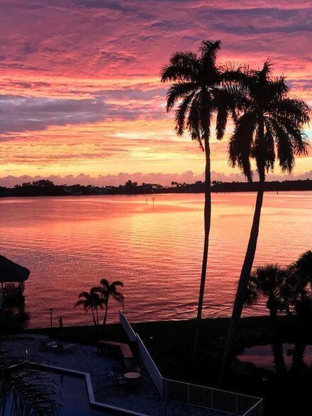 8200 Lakeshore 4060 Dr Unit 4060, Hypoluxo, FL 33462