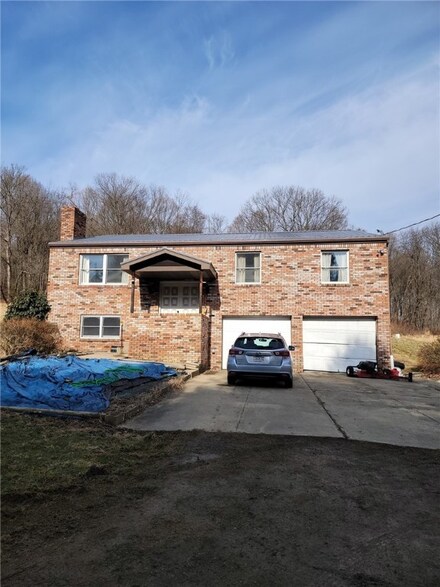 841 Edmon Rd, Apollo, PA 15613