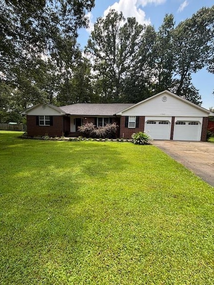 1060 Waterway Dr, Sumter, SC 29154