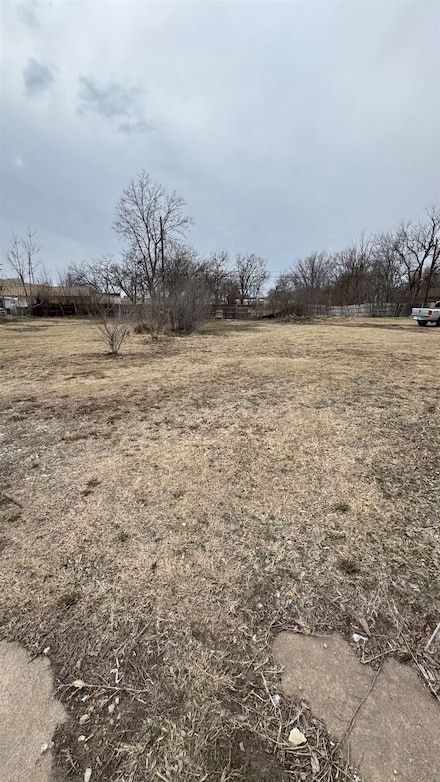 123 N Kessler St, Wichita, KS 67203