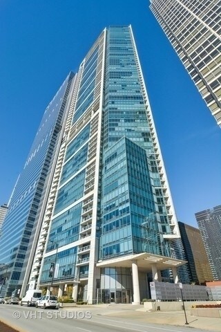 340 E Randolph St Unit 3505, Chicago, IL 60601