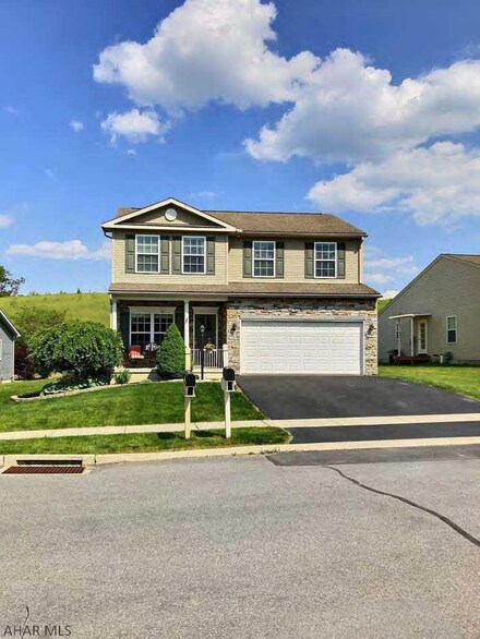 444 Stableview Ct Unit 30, Duncansville, PA 16635