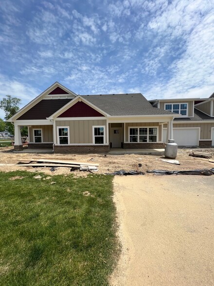 New Palestine IN Real Estate & Homes with a Pool for Sale - Homes.com